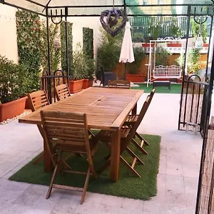 https://dea-flora-home-bb.it-romehotels.com